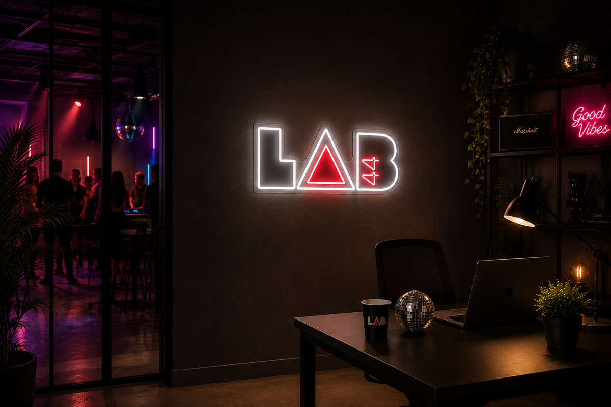 LAB44